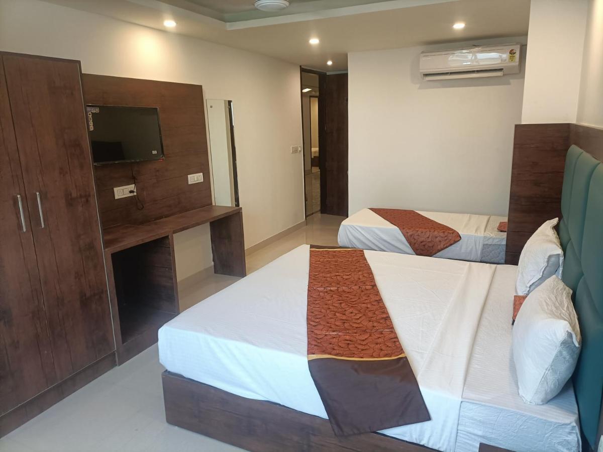 Family Hotel Tark Near Igi Airport Delhi Νέο Δελχί Εξωτερικό φωτογραφία