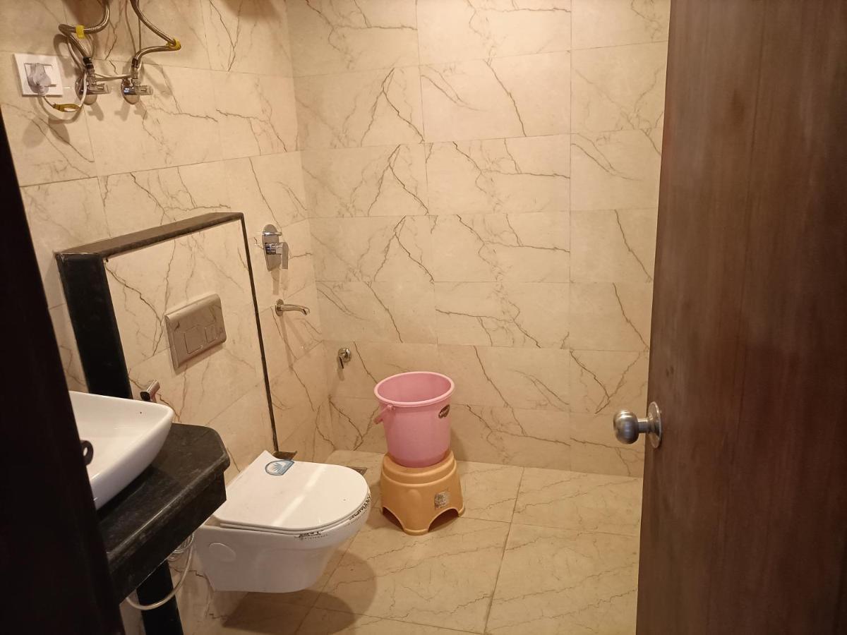 Family Hotel Tark Near Igi Airport Delhi Νέο Δελχί Εξωτερικό φωτογραφία