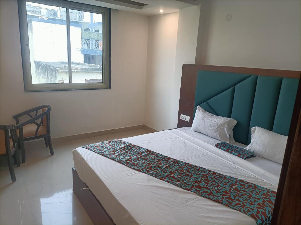 Family Hotel Tark Near Igi Airport Delhi Νέο Δελχί Εξωτερικό φωτογραφία